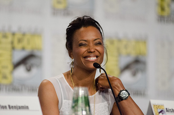 FX Archer Cast takes questions