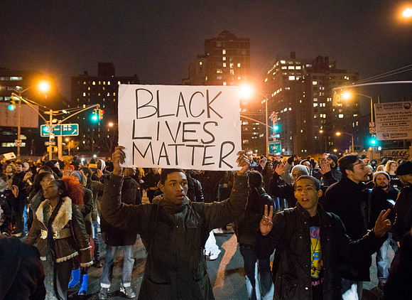 Protesters Block the Lincoln Tunnel in Continuing Police Violenc