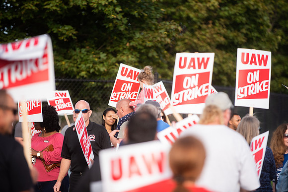 UAW Local 1097 members and solidarity strikers walk the picket line on Sept 16th, 2019 in Rochester.